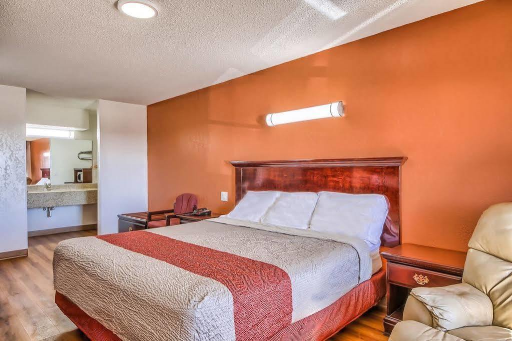 Hillcrest Inn & Suites Ozona Luaran gambar